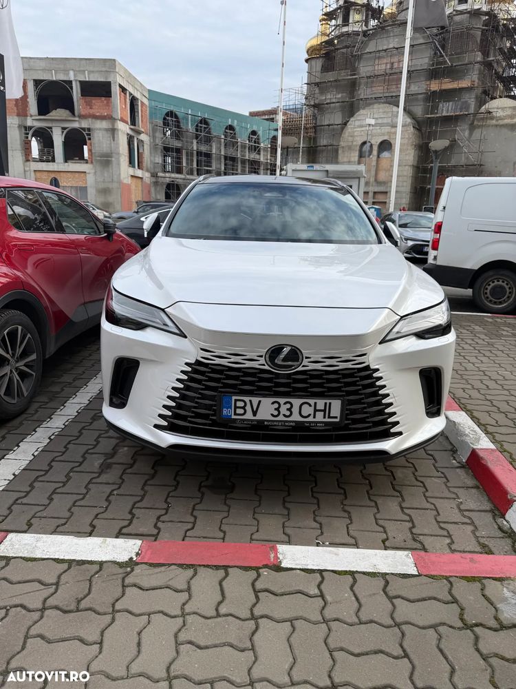 Lexus Seria RX 450h+ E-Four PHEV Executive - 2