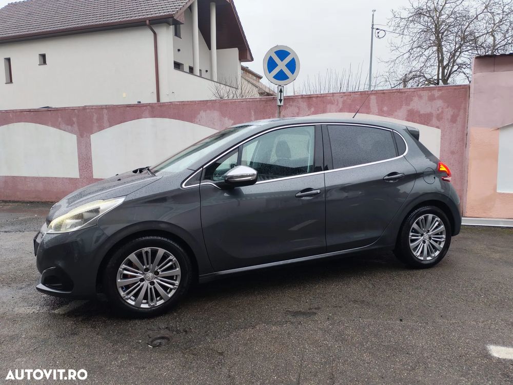Peugeot 208 1.6 e-HDi FAP STT Allure - 2
