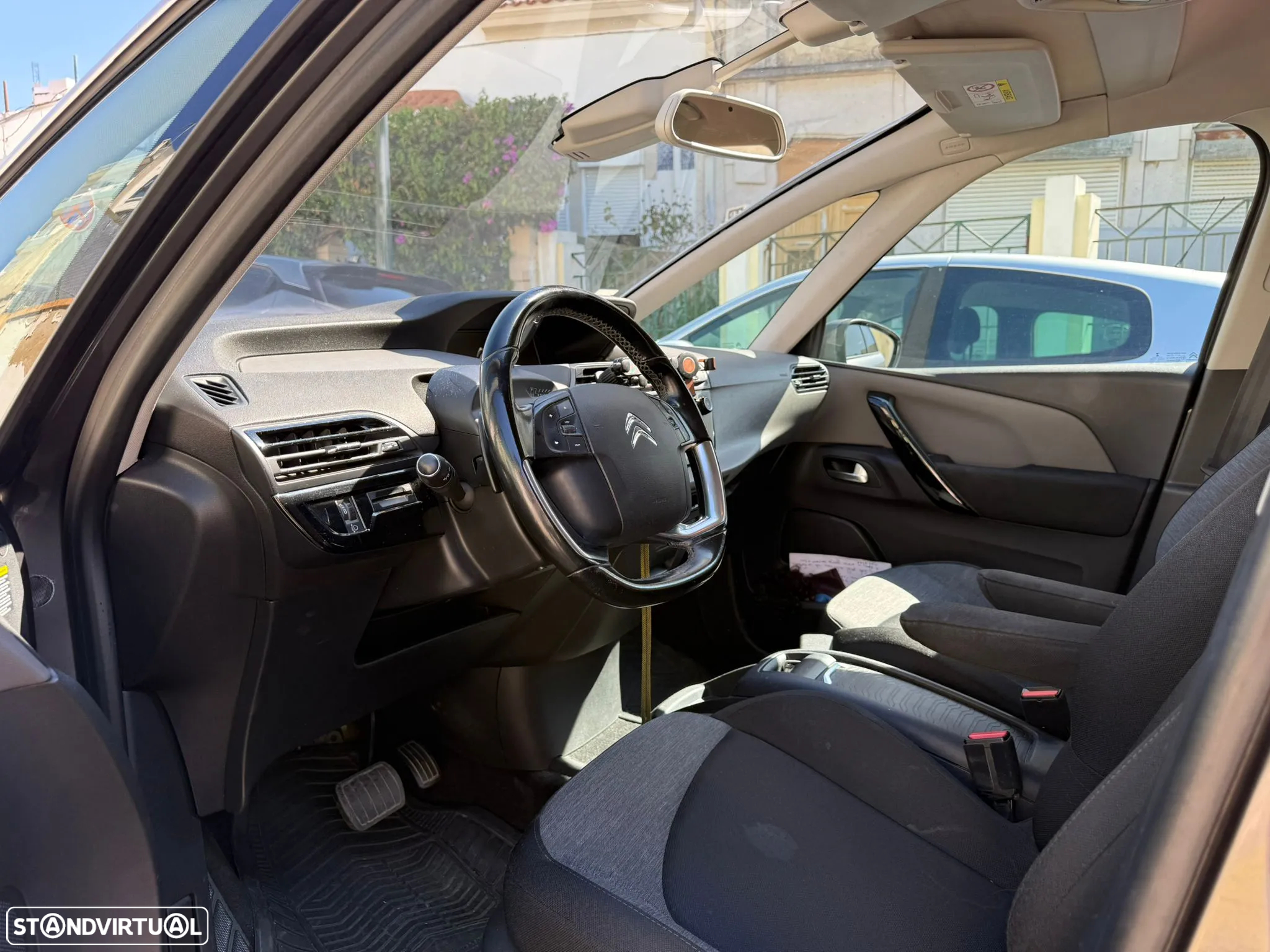 Citroën C4 Picasso - 12