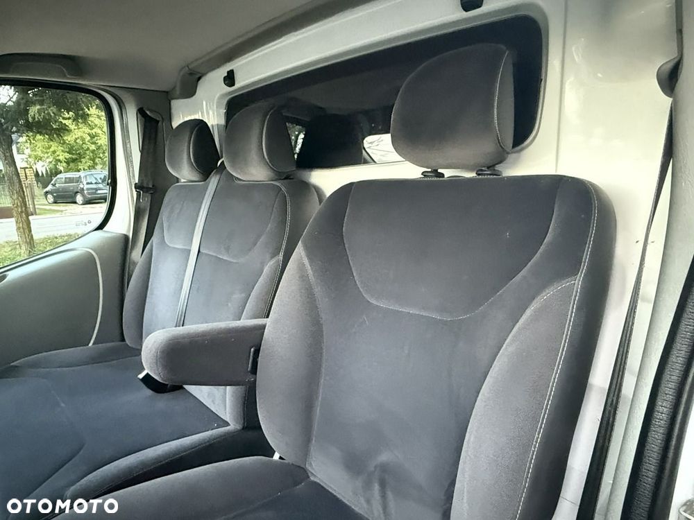 Renault Trafic - 14