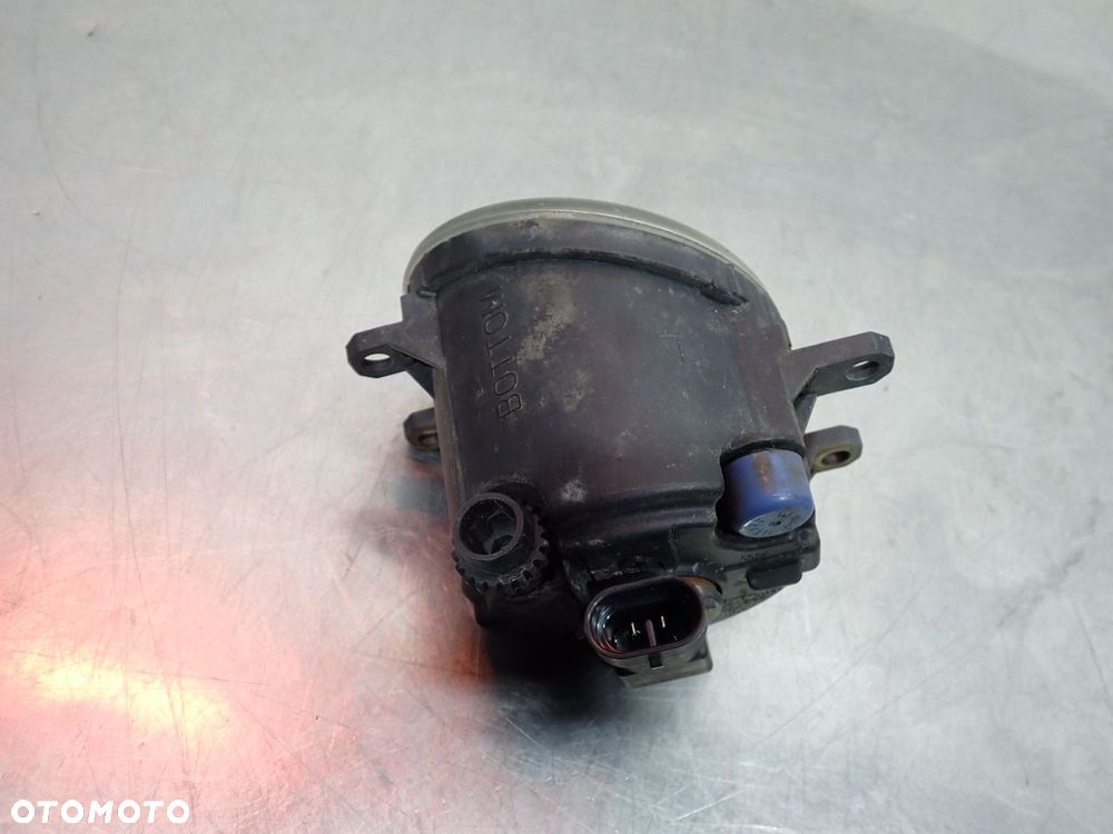 HALOGEN LEWY TOYOTA COROLLA E15  81220-0D041 - 4