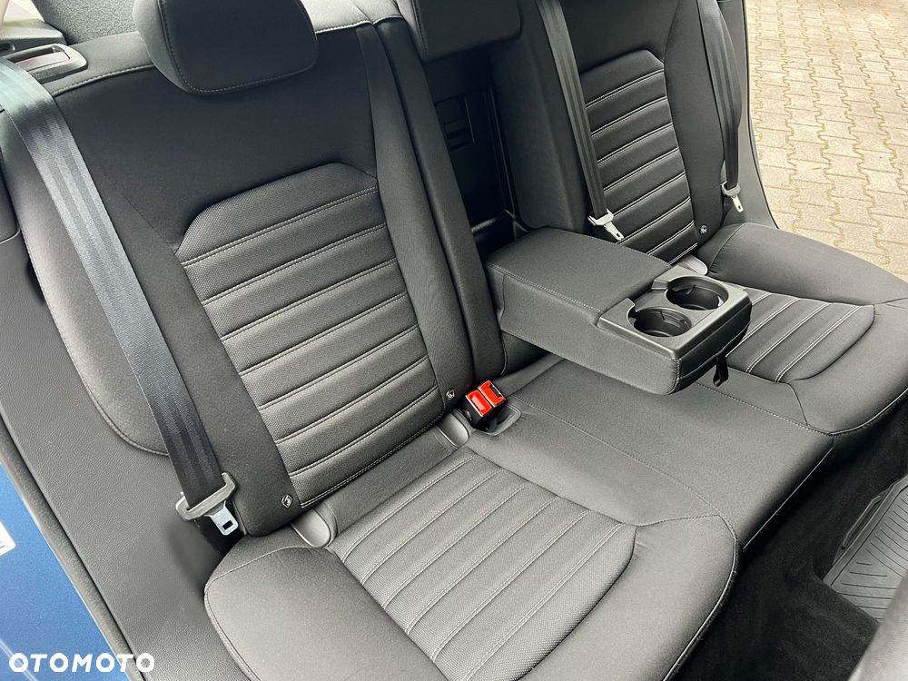 Ford Mondeo - 21
