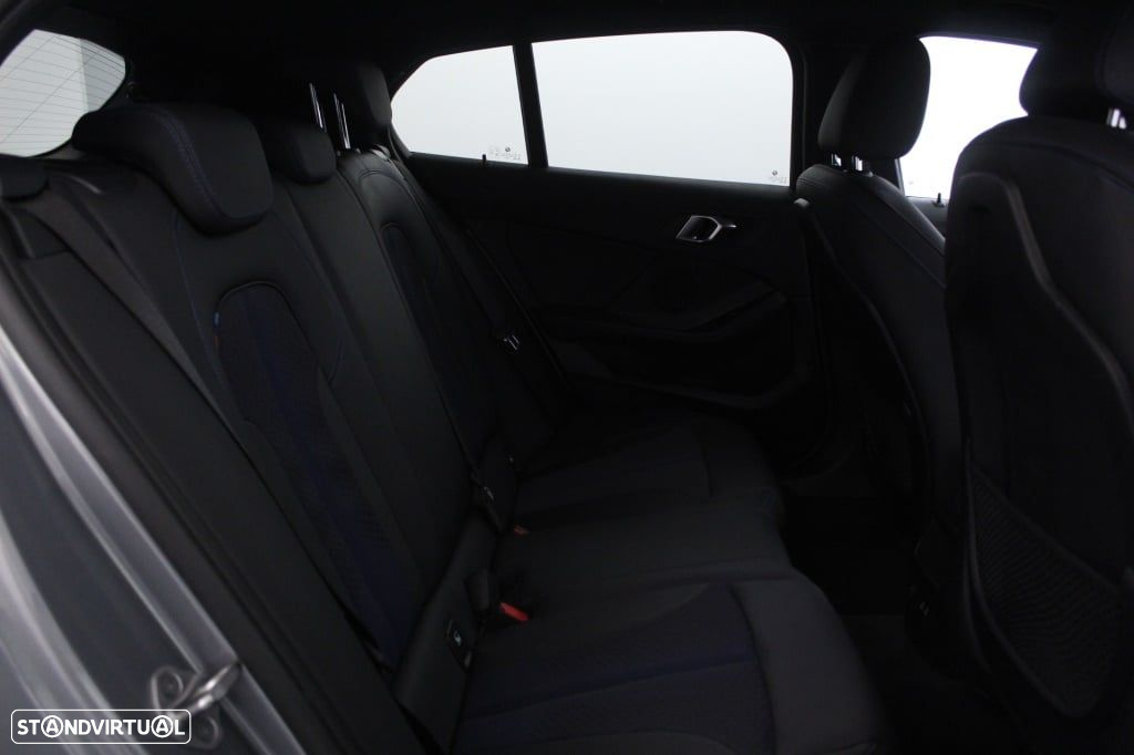 BMW 116 d Pack Desportivo M Auto - 15