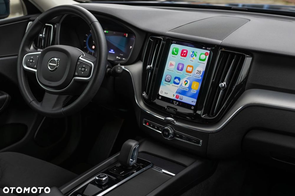 Volvo XC 60 B4 B Momentum Pro - 20