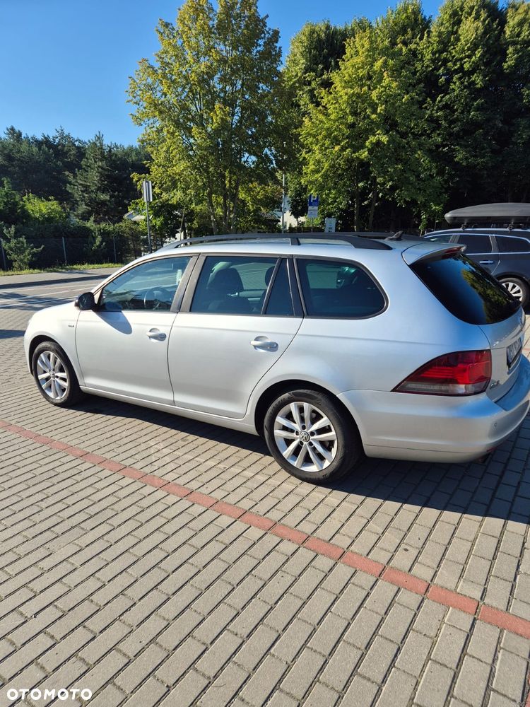 Volkswagen Golf 1.6 TDI Highline - 5