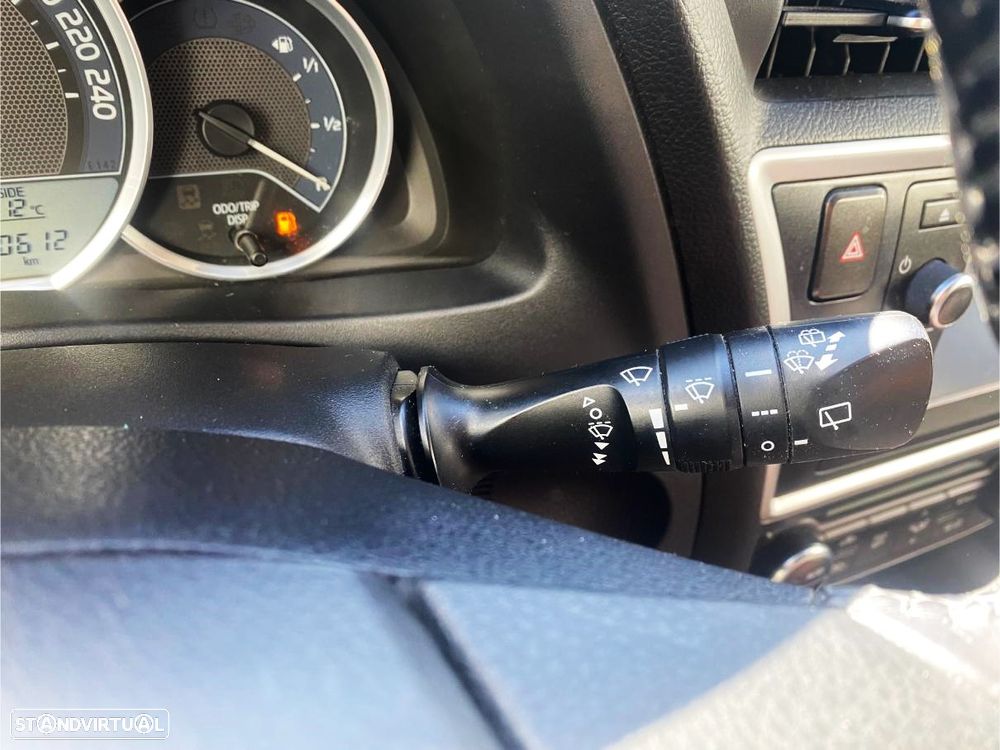 Toyota Auris Touring Sports 1.4 D-4D Com+P.Sport - 30