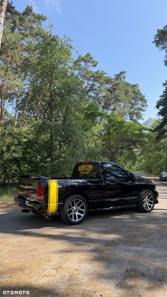 Dodge RAM 5.7 HEMI - 12