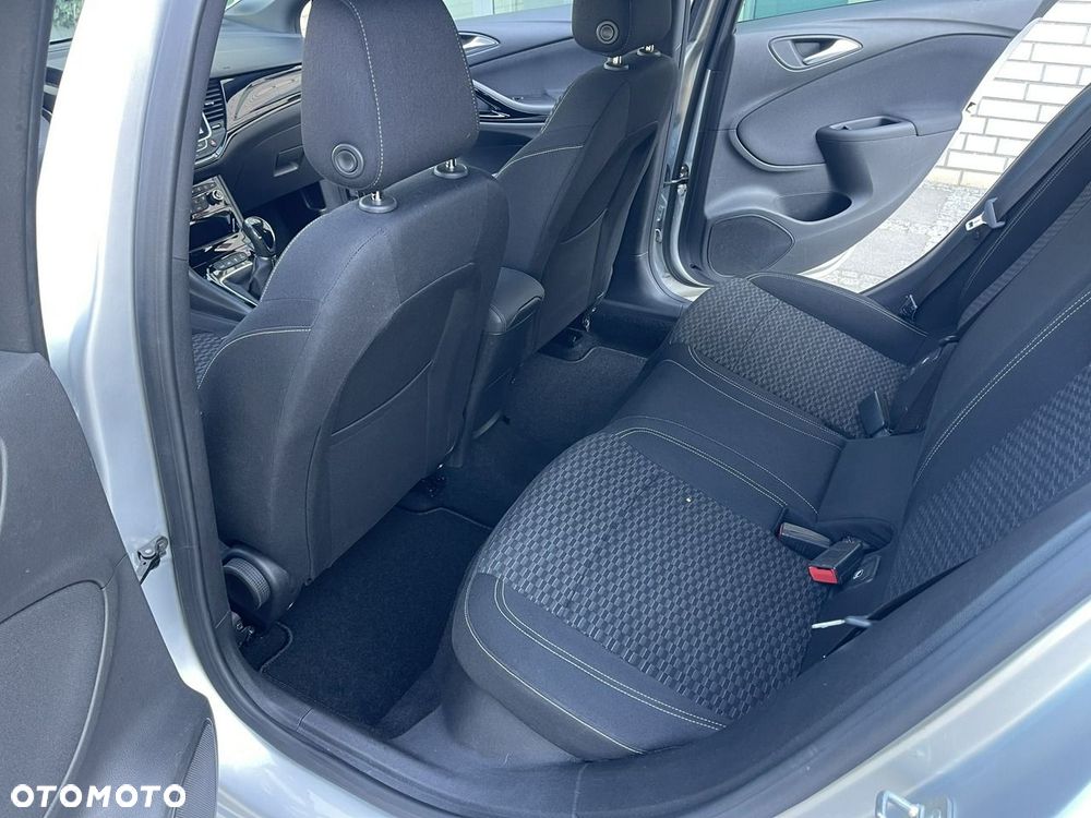 Opel Astra - 18