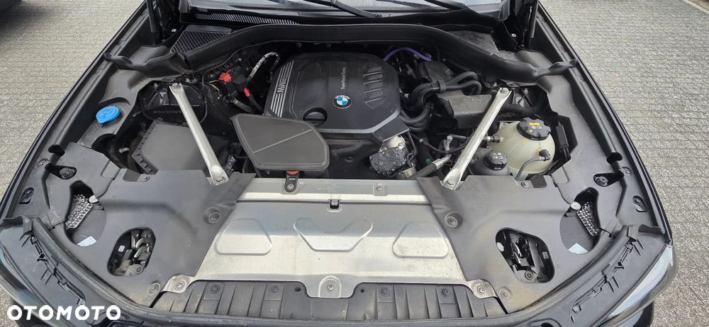 BMW X4 xDrive20d mHEV M Sport sport - 10