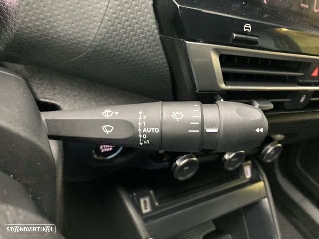 Citroën C4 PureTech 130 Stop&Start EAT8 SHINE - 21