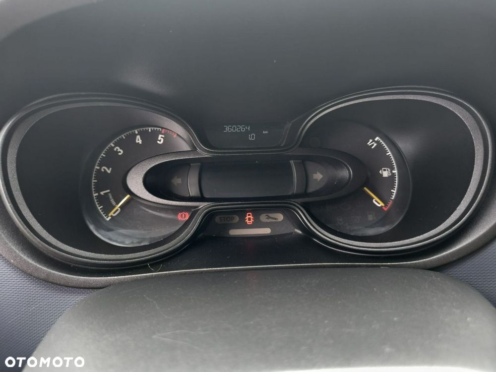 Opel Vivaro - 13