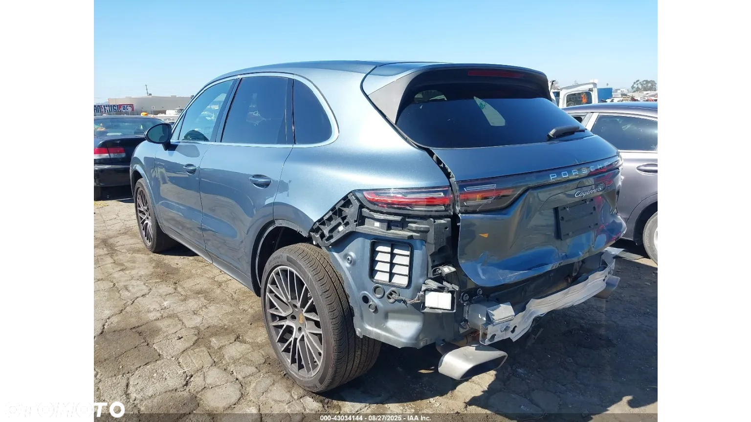 Porsche Cayenne - 3