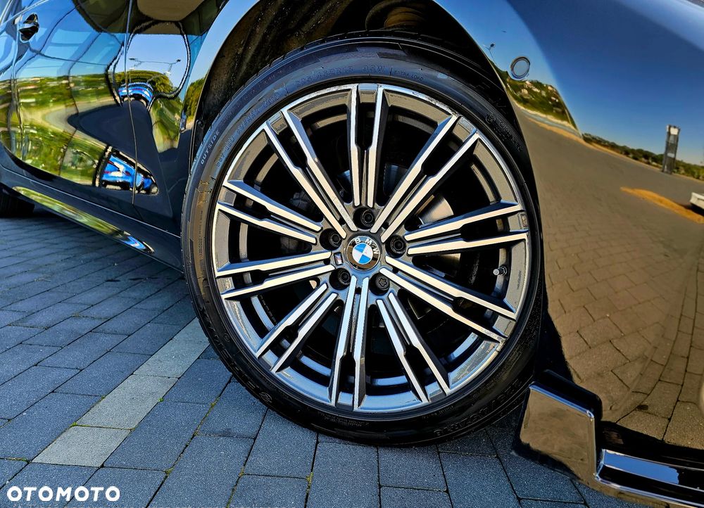 BMW Seria 3 318d - 6