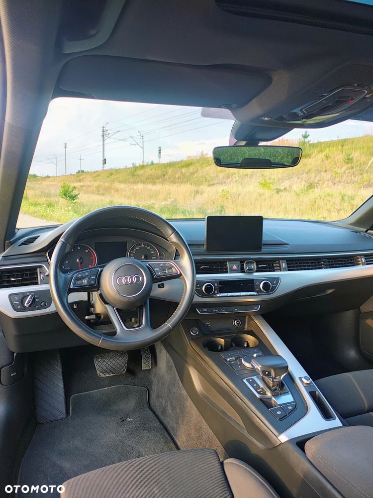 Audi A4 Avant - 10