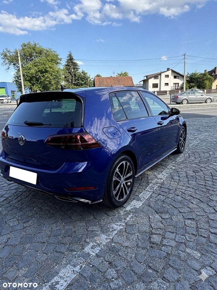 Volkswagen Golf 1.5 eTSI EVO R-Line DSG - 3