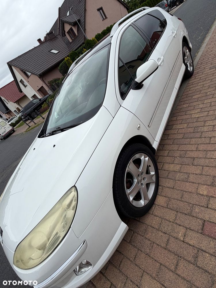 Peugeot 407 - 2