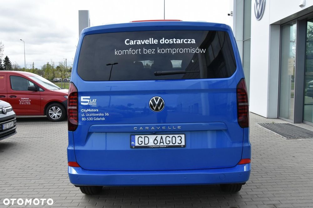 Volkswagen Caravelle - 9