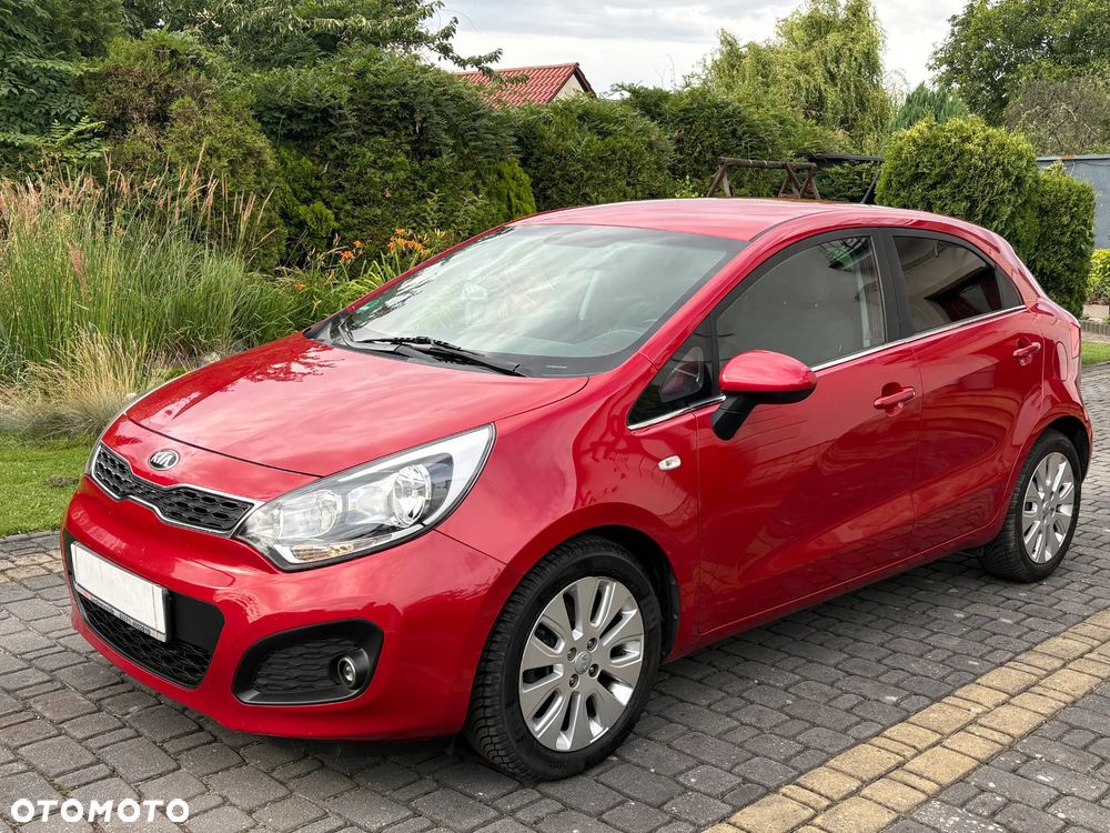 Kia Rio - 1