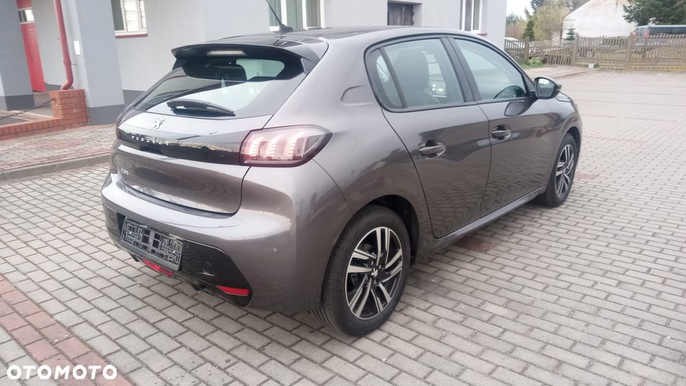 Peugeot 208 PureTech 100 Allure - 4