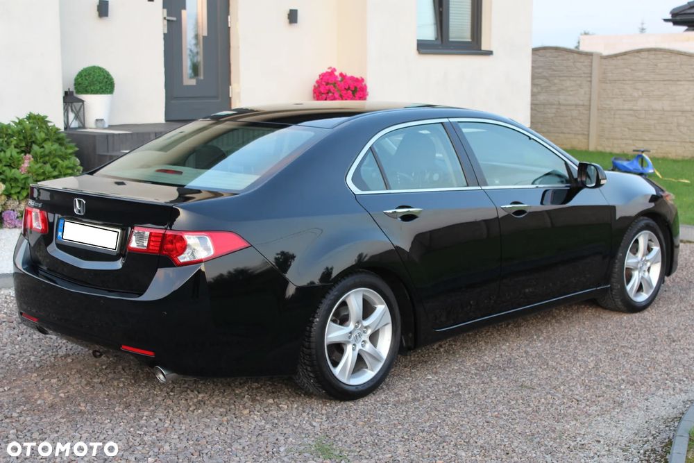 Honda Accord 2.0 Elegance Nav - 6