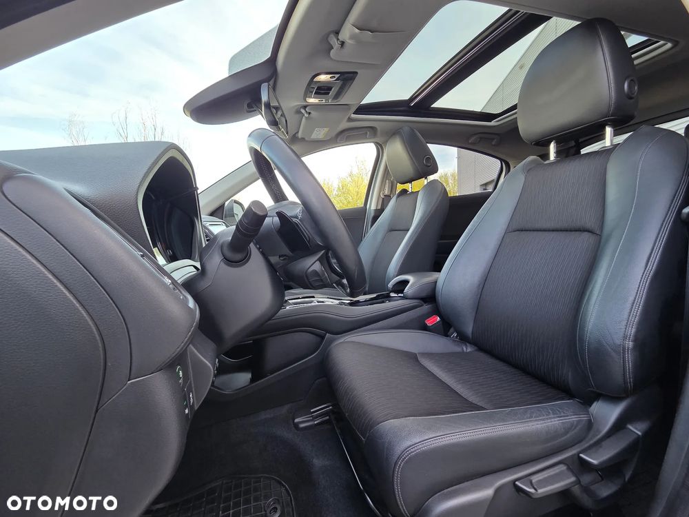 Honda HR-V 1.5 Executive (ADAS / Connect+) CVT - 12
