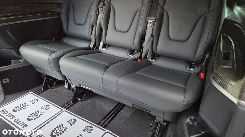 Mercedes-Benz Klasa V 250 d lang 9G-TRONIC Avantgarde - 16