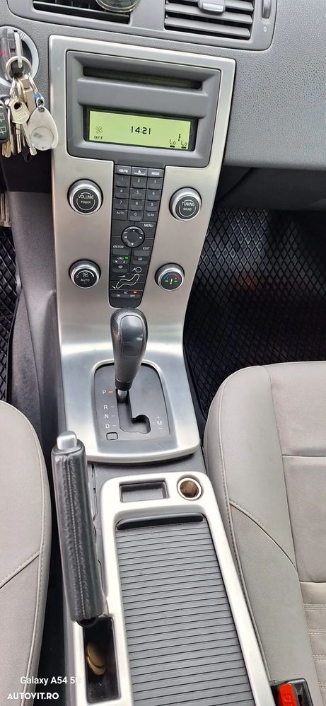 Volvo V50 - 7