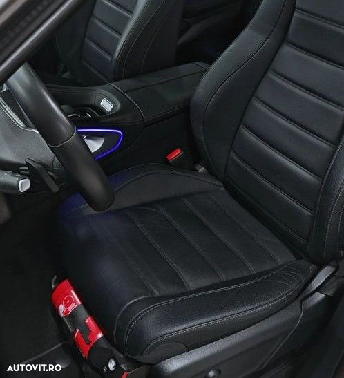 Mercedes-Benz GLE 350 4MATIC - 8