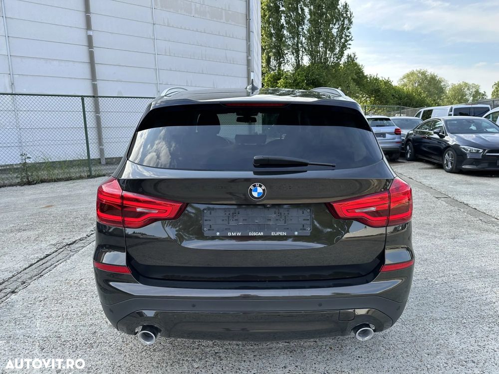 BMW X3 xDrive20d AT Advantage - 8