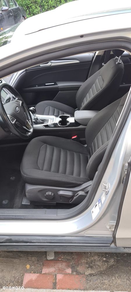 Ford Mondeo 2.0 TDCi Ambiente - 10