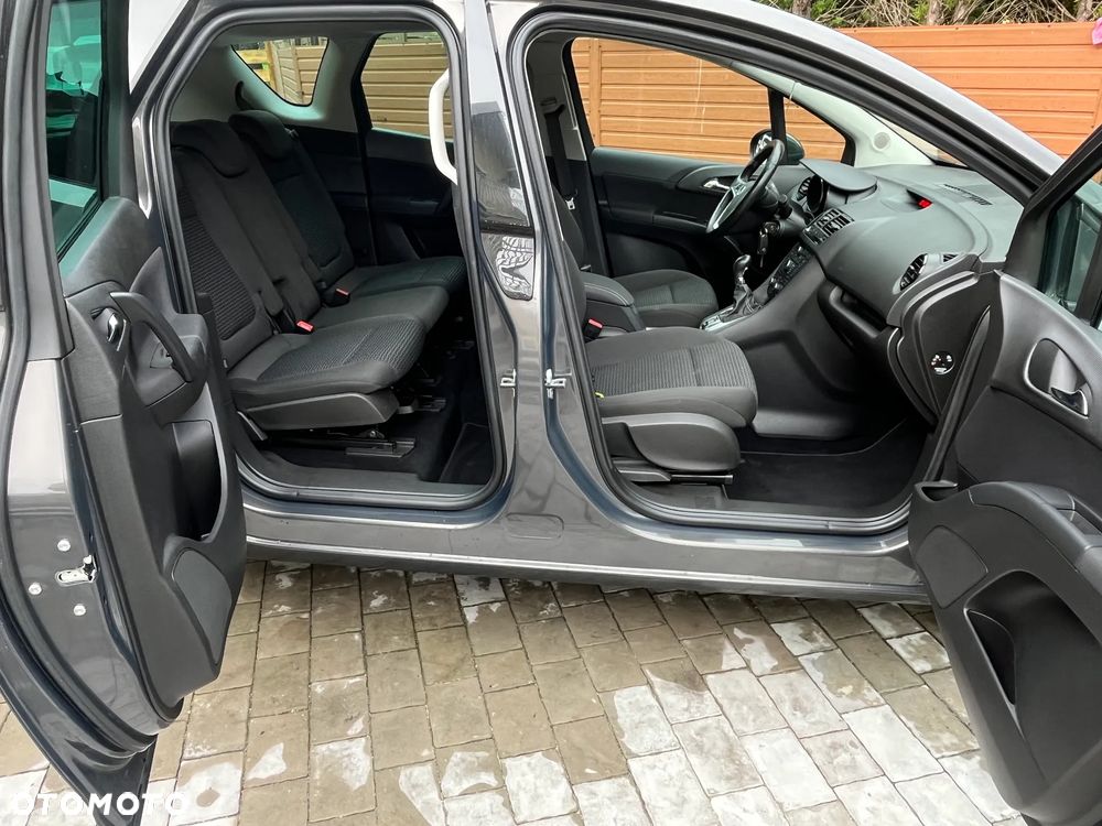 Opel Meriva - 9