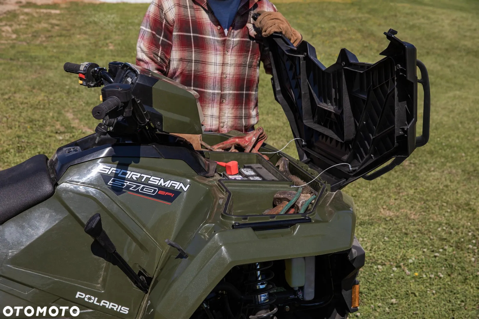 Polaris Sportsman - 16