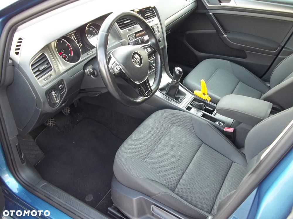Volkswagen Golf 1.2 TSI Comfortline - 9