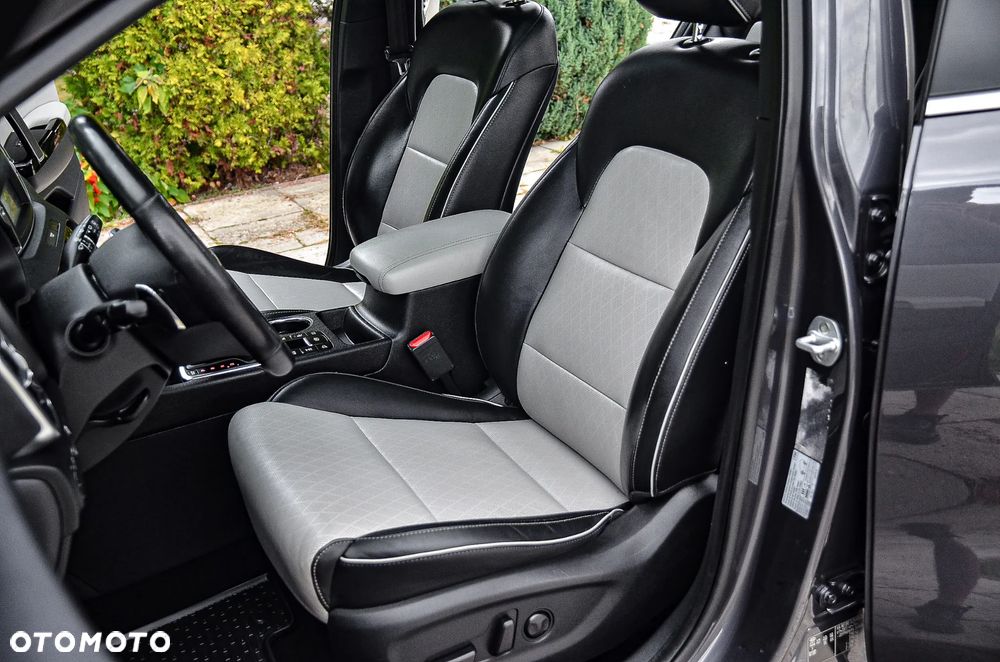 Kia Sportage 1.6 T-GDI AWD GT Line - 26