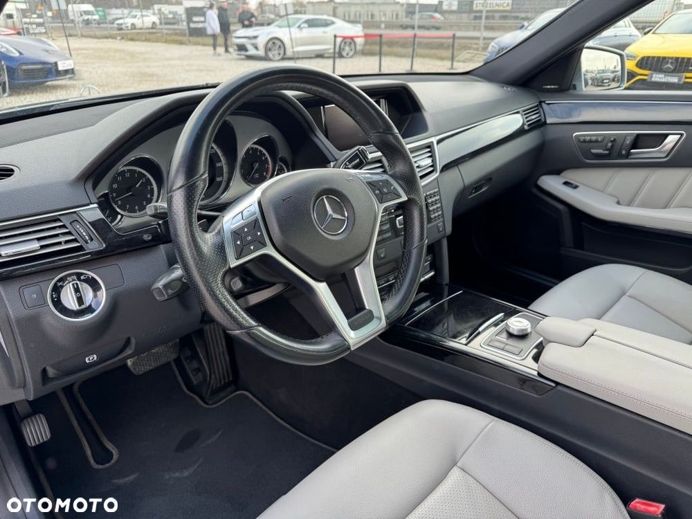 Mercedes-Benz Klasa E 350 4Matic BlueEFFICIENCY 7G-TRONIC Avantgarde - 11