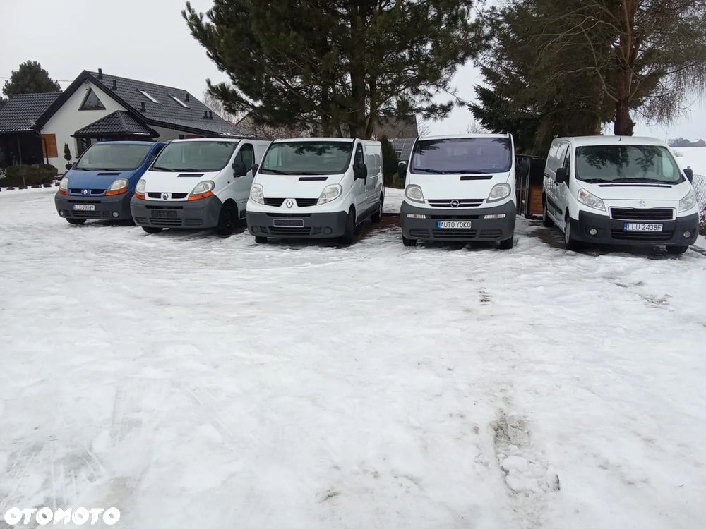 Renault Trafic - 26