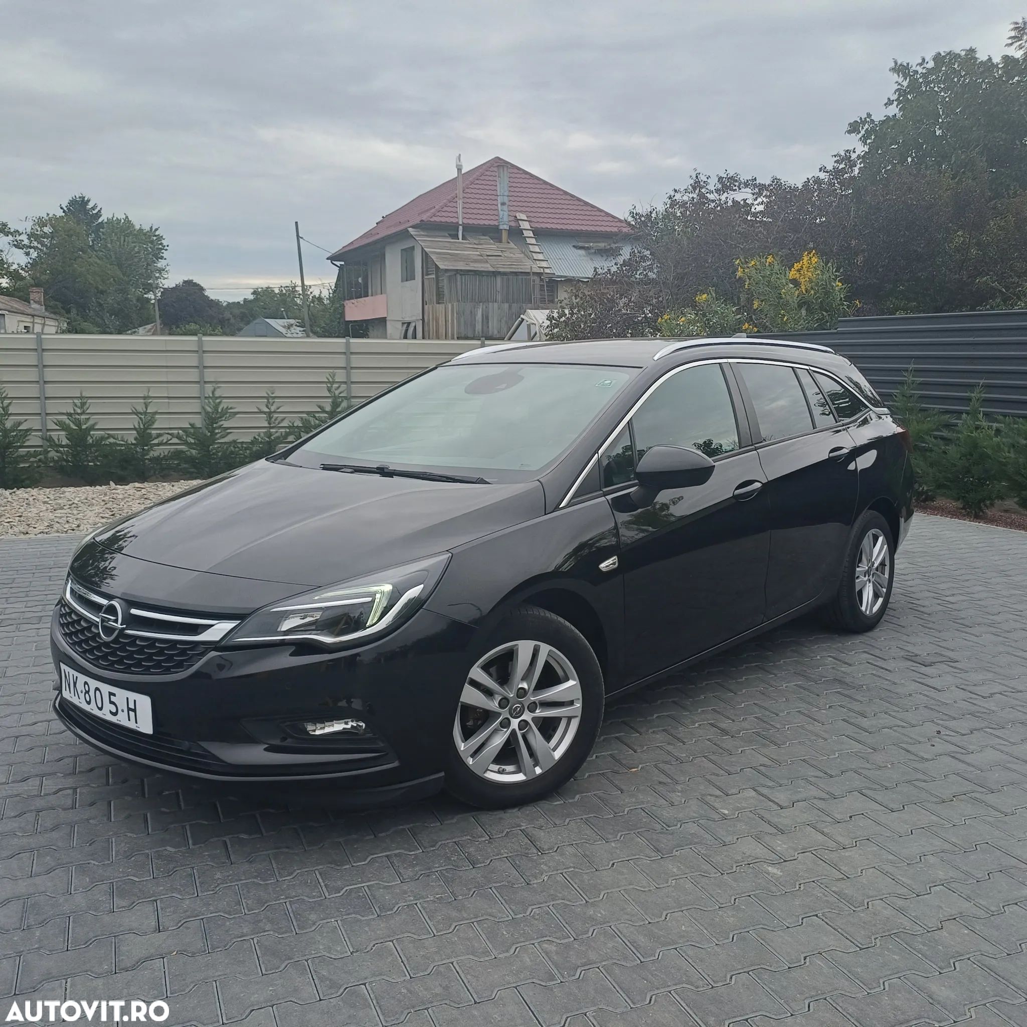 Opel Astra 1.6 CDTI ECOTEC ECOFlex Start/Stop Innovation - 1