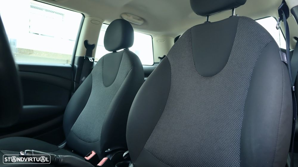 MINI 3 Portas Cooper D - 34