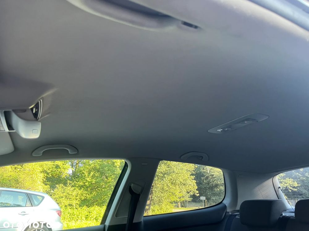 Volkswagen Golf V 2.0 TDI DPF GT Sport - 15