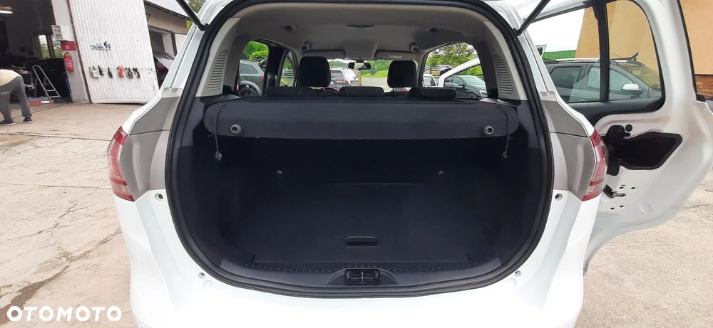 Ford B-MAX - 33