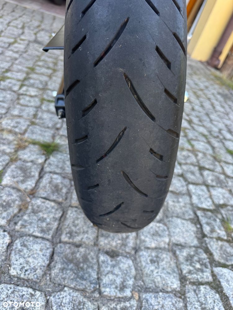 Honda CB - 10