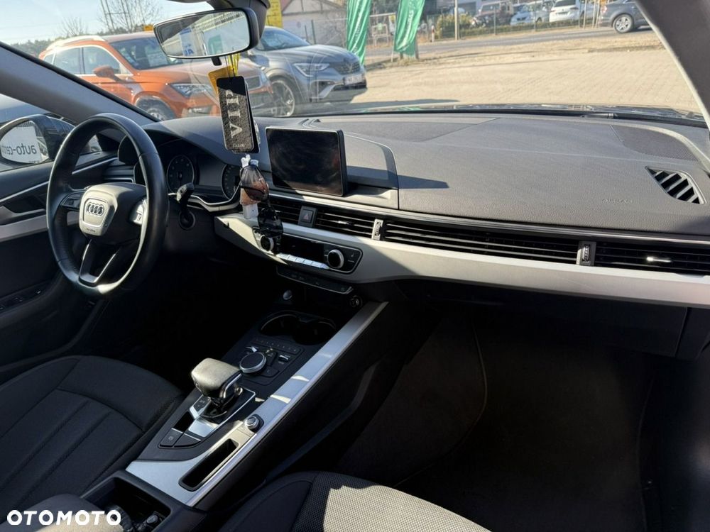 Audi A4 Avant - 13