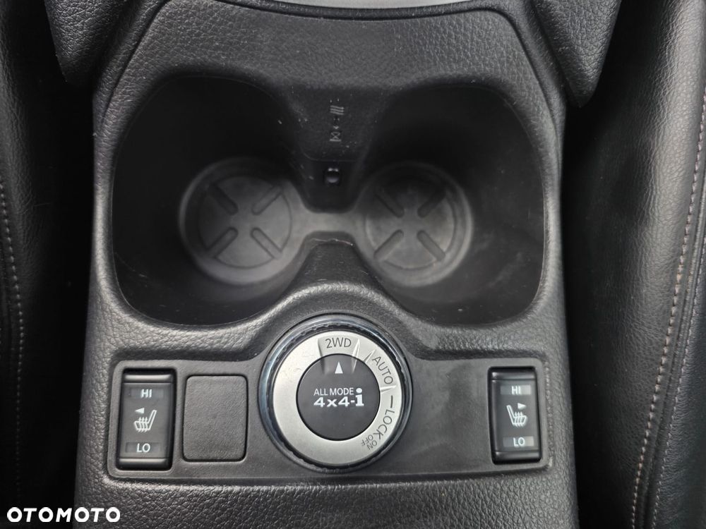 Nissan X-Trail 1.6 DCi ALL-MODE 4x4i N-Connecta - 19