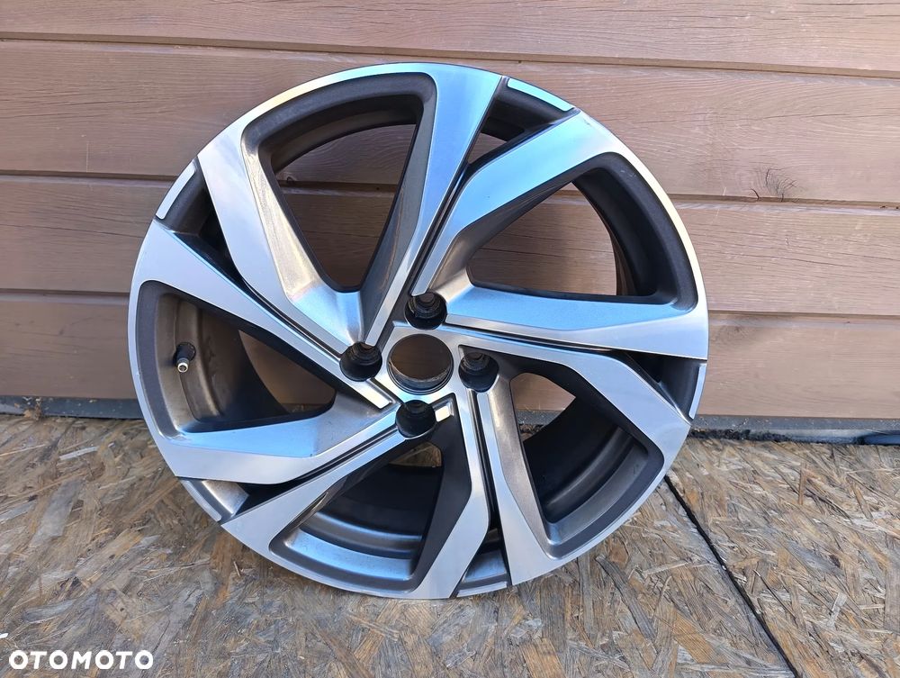 Felga Aluminiowa Renault Clio 4 IV RS 7x17 ET37 - 1