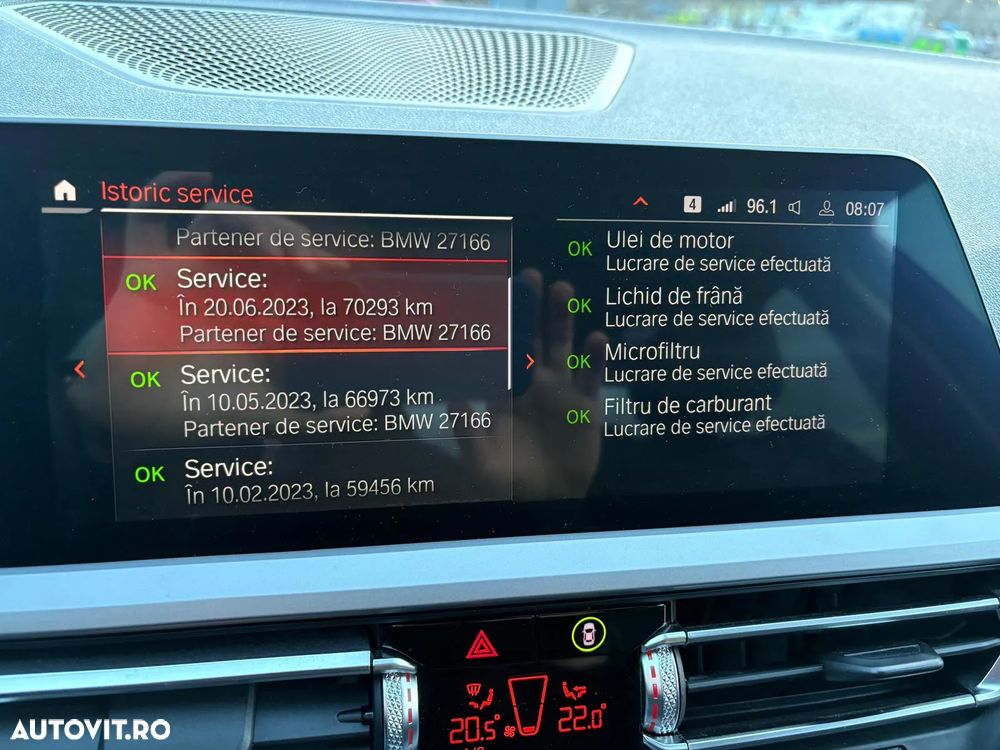 BMW Seria 3 318d Aut. Advantage - 26