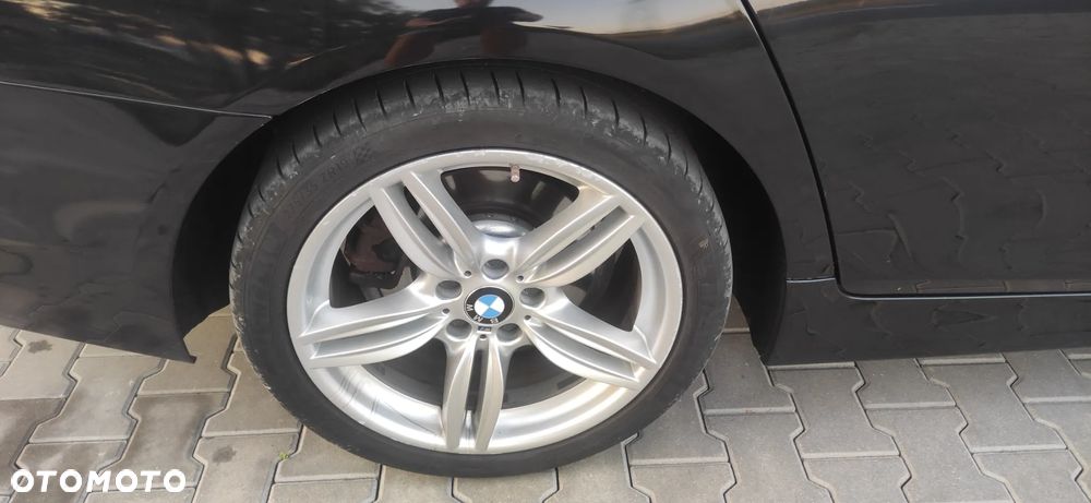 BMW Seria 5 530d - 19