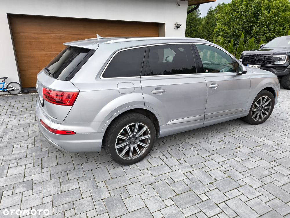 Audi Q7 - 3