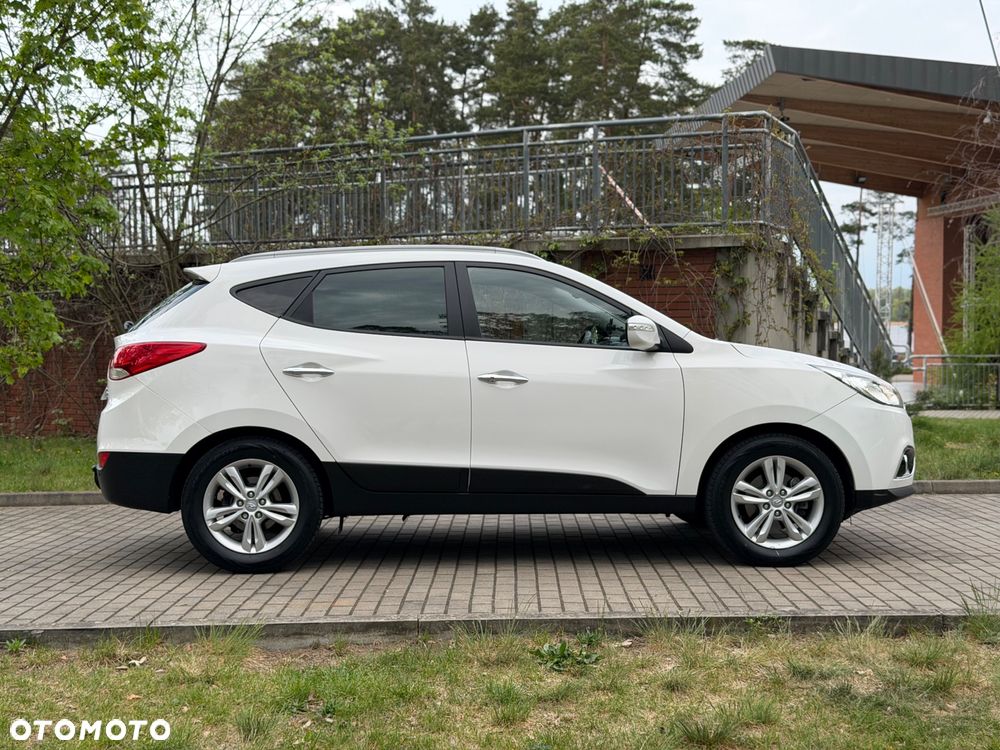 Hyundai ix35 2.0 CRDi 4WD Automatik Premium - 2