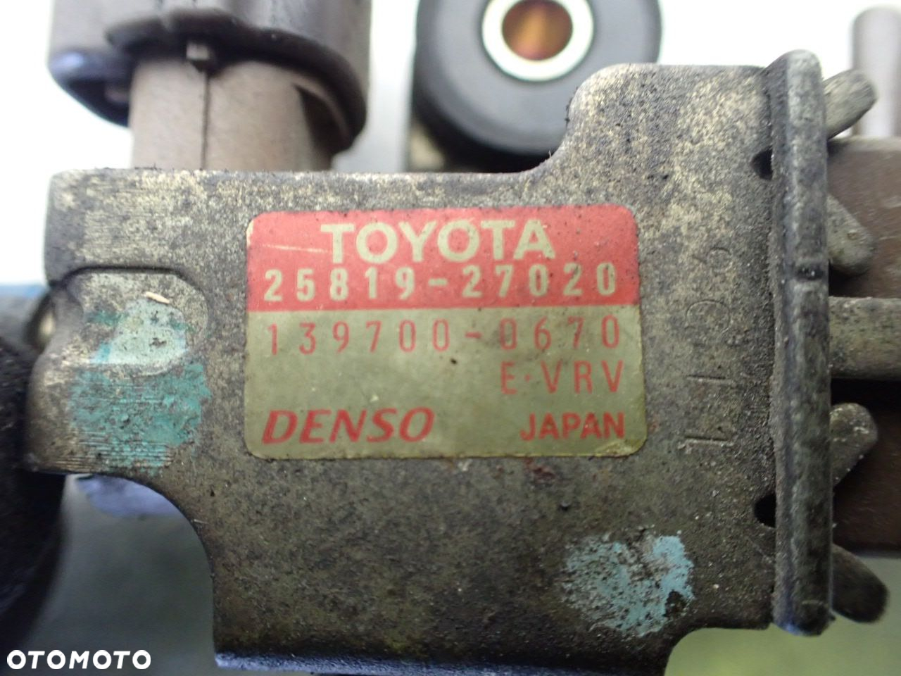 ZAWÓR PODCIŚNIENIA TOYOTA COROLLA E12 D4D 2.0V25819-27020 - 2