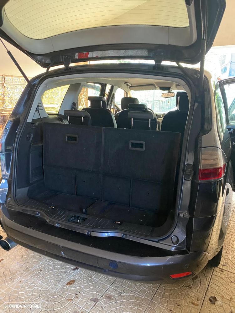 Ford S-Max 1.8 TDCi Titanium 7L - 14